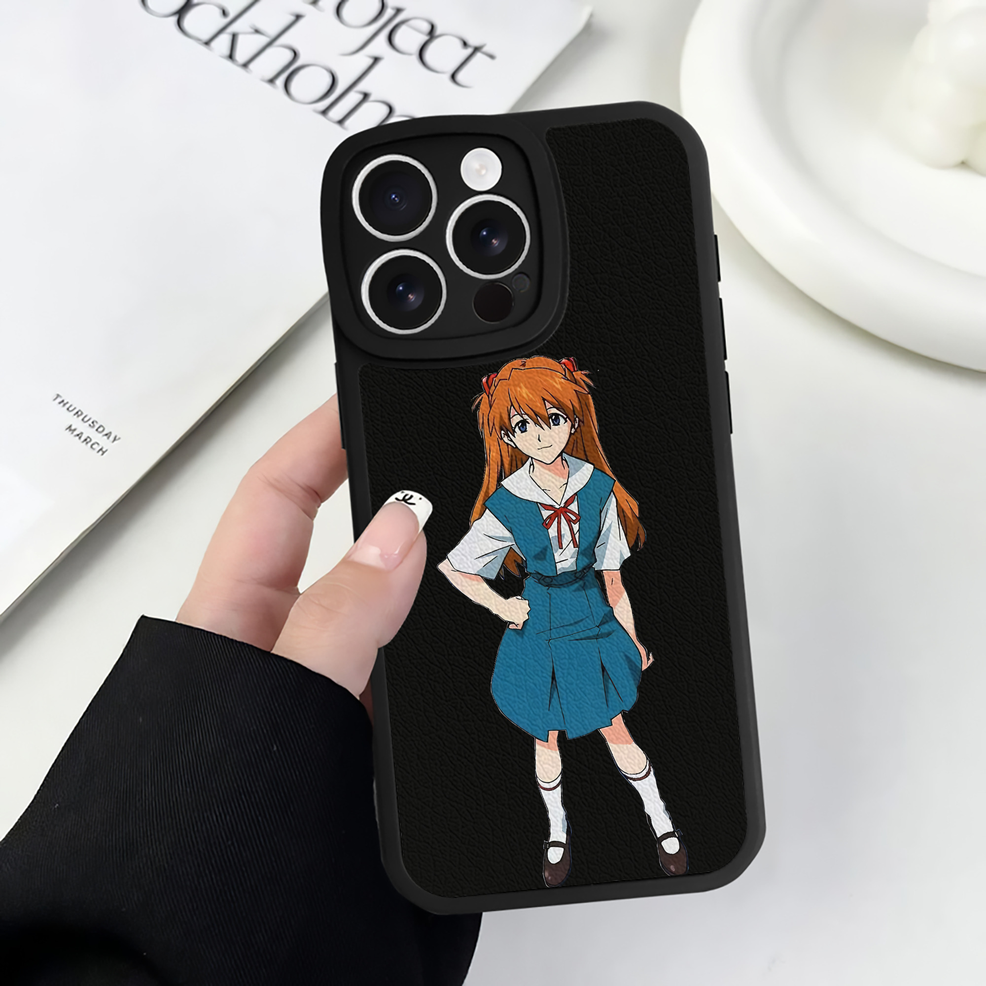 （画像用） EVA 新世紀エヴァンゲリオン 【iPhone 16シリーズ対応】シリコンスマホケース（レザー調） 材質：シリコン